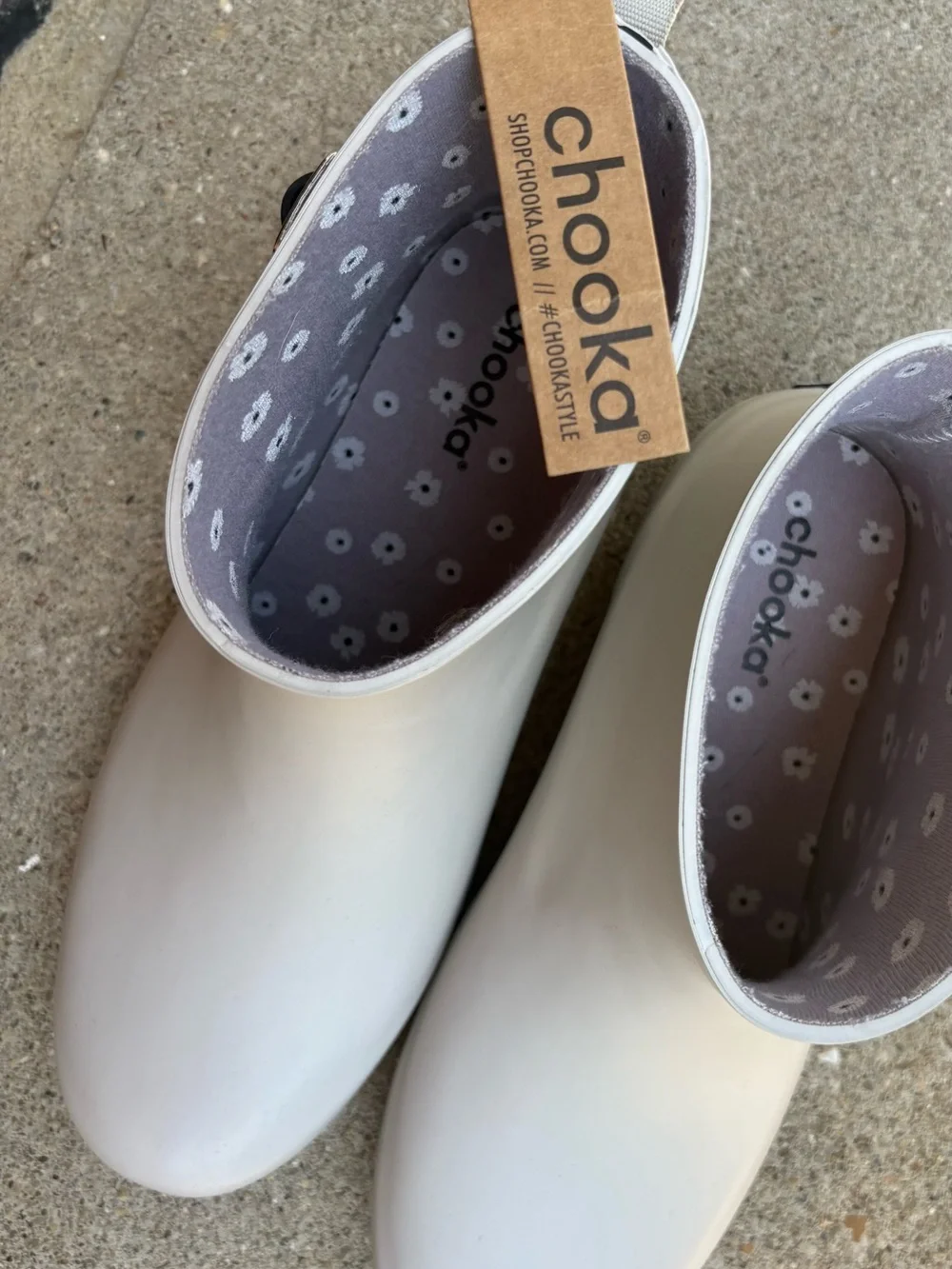 Chooka Matte White Waterproof Ankle Rain Boots with Buckle Detail Floral Lining